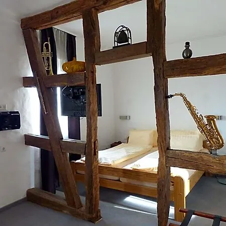 Hotel Altstadt-hotel 4*